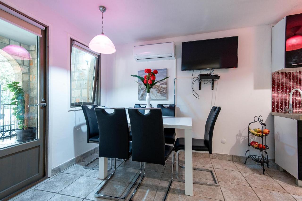 Flamingo Apartman Dobra Voda